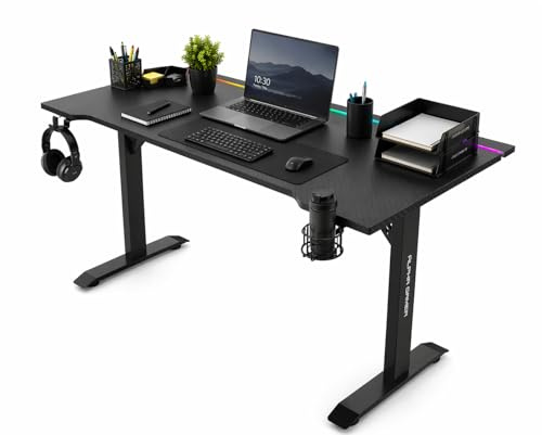 Alpha Gamer Starla RGB Escritorio Gaming 140x72 cm, Iluminación RGB con 4 Modos, Soporte Auriculares, Portavasos, Gestión de Cables, Superficie Texturizada de Carbono, Patas Ajustables, Color Negro