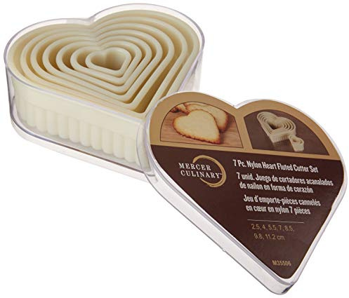 Mercer Culinary Heart Cutter Set, Fluted Nylon, 7-Piece,12x12x5 cm, Off-white
