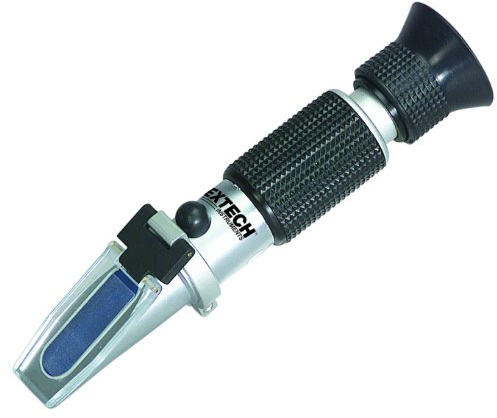 Extech RF12 Portable Brix Refractometer (0 to 18%) with Automatic Temperature Compensation