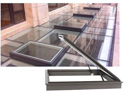 Trappe de Toit Fenêtre De Toit De Secours, Fenêtre De Puits D'éclairage Pour Toit Plat En Aluminium Avec Double Couche De Verre Trempé, Porte D'accès De Toit Encastrée Pour Grenier/véranda(55x55CM/21.