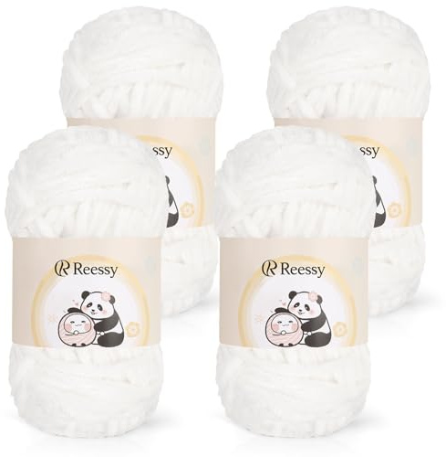 Reessy Chenille Yarn 400g(4×100g), Super Soft Chunky Wool for Crochet-White | Thick Velvet Chenille Wool for Knitting 100g balls, Chunky Crochet Yarn for Crochet Blanket, Amigurumi, Handbag, DIY Crafts
