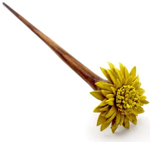 ISLAND PIERCINGS Haarnadel Handarbeit aus Holz mit gelber Blüte aus Leder HN133