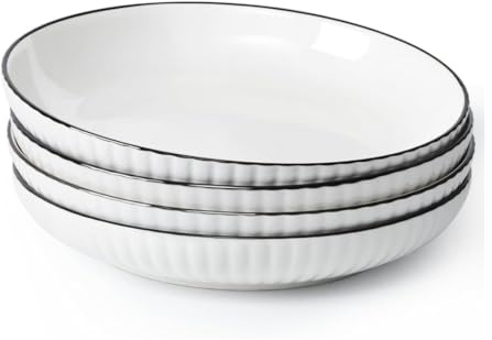 Lot de 4 assiettes plates en porcelaine blanche avec bord bleu