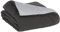 Amazon Basics Steppdecke aus Mikrofaser, beidseitig verwendbar, 140 x 200 cm, Grau/Schwarz