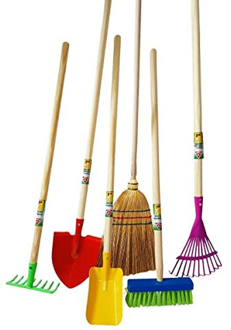 Rekord – Gartengeräte-Set für Kinder – 6-teilig, stabil aus Metall mit Holz-Stiel – Schaufel, Spaten, Harke, Besen, Kinderrechen & Reisstrohbesen – Gartenwerkzeug- & Spielzeug-Set für kleine Gärtner