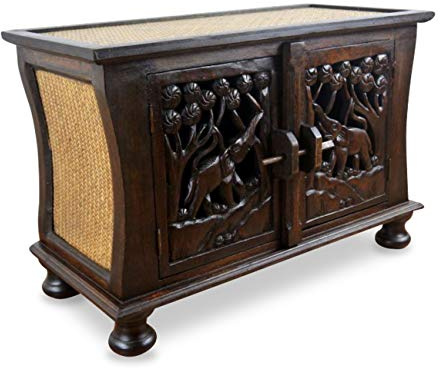 livasia Asiatische Kommode aus Massivholz und Rattan – 65x30x45cm – Handgeschnitztes Sideboard aus Akazienholz, Kommode mit filigranem Design, Nachhaltig & hochwertig aus Thailand