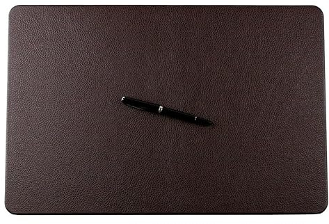 DELMON VARONE - Personalisierbare Schreibtischunterlage Premium Leder Soft Grain braun - Rutschfeste Echtleder Schreibunterlage abwaschbar - Schreibtisch Unterlage geeignet als Mousepad, 50x30 cm