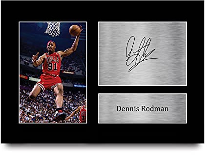 HWC Trading Dennis Rodman Chicago Bulls Geschenkidee: Gedrucktes, signiertes Autogrammfoto für Fans von American-Football-Memorabilia - A4