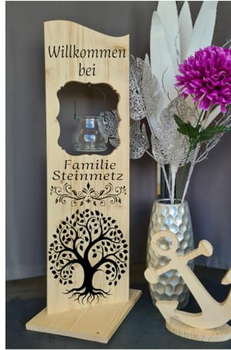 Designbysh Personalisierter Holzaufsteller, Holz Deko Schild Holzschild Eingangsschild mit Windlicht aus Glas, Lebensbaum