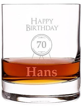 Herz & Heim® Whiskyglas mit Gravur des Namens zum 70. Geburtstag – 320 ml Whiskeyglas personalisiert mit Name – Elegantes Geschenk für Männer