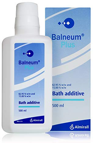 Balneum Plus Bath Additive - Bath Oil with Lauromacrogols & SOYA Oil for Intensive Hydration, Softening & Soothing of Itchy & Dry Skin, Relaxing Bath Soak for Women & Men, 500ml (Packing May Vary)