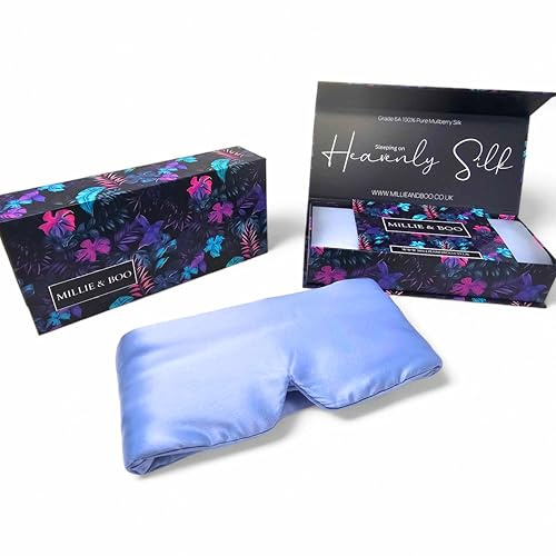Millie & Boo Schlafmaske aus Seide, 100% reine Bio-Maulbeere, 19 Momme Seide, Augenmaske zum Schlafen, bequeme hellblaue Augenmaske mit Gummiband, Luxus-Geschenkbox für Frauen & Reisende