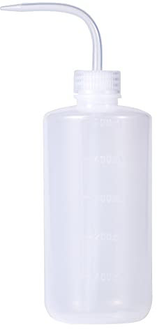 Squeeze Bottle Plastic Wash Bottle with Narrow Mouth Squeeze Bottle Safety Wash Bottle Watering Tools for Plant Flower Watering, Chemistry, Industry (250ml)