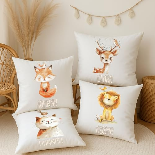 wolga-kreativ personalisiertes Kuschelkissen Kinder mit Füllung – Tier-Motive mit Namen – Löwe, REH, Katze & Bär – Geschenk für Jungen und Mädchen – Flauschiges Babykissen