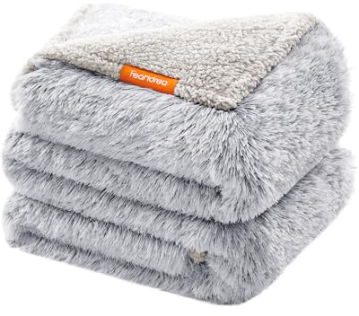 Feandrea Hundedecke, wasserdicht, Langer Plüsch, XXL, 203 x 152 cm | Hundesofa Schutzdecke, Sherpa-Stoff, beidseitig verwendbar, für große, extra große Hunde, Katzen, Hyazinthgrau PPB008G01