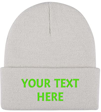 Dinikally Personalisierte Benutzerdefinierte Stickerei Schädeldecke Hut Wintermütze Beanie für Männer & Frauen mit Text (weiß)