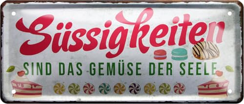 schilderkreis24 Blechschild 28×12 cm – lustige Sprüche – robuste Metall-Wanddeko für Zuhause, Büro & Shop (Süssigkeiten sind das Gemüse der Seele)