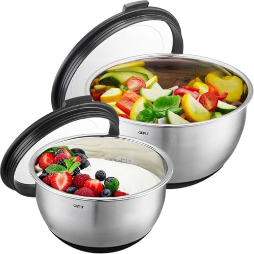 GEFU 2er Set MUOVO Edelstahlschüssel - Rührschüssel & Salatschüssel | Inklusive Silikondeckel & Antirutschboden - 16 cm & 20 cm - 1 l & 2,5 l Fassungsvermögen - Mit praktischer Messskala