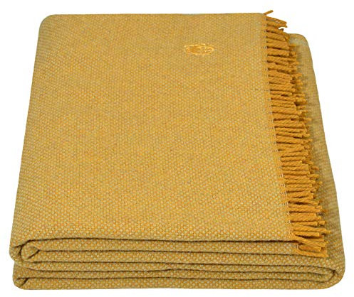 Must Relax-Decke – Wolldecke – hochwertiges Plaid aus reiner Schurwolle mit Fransen – 130x190 cm – 160 curry – von ’zoeppritz since 1828’