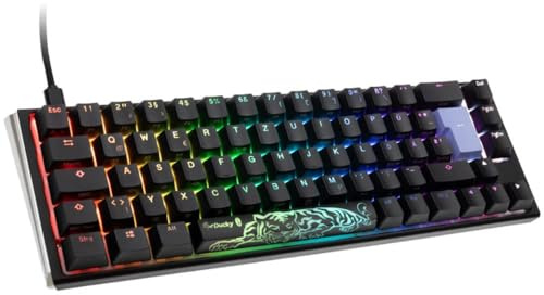 Ducky One 3 SF – Mechanische Gaming-Tastatur (65% kompakt, DE-Layout, Cherry MX Red, PBT Double-Shot-Keycaps, RGB-Beleuchtung, USB-C, Hot-Swap-fähig) – Schwarz/Weiß