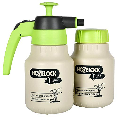 HOZELOCK - Kit Pulvérisateur Pure 1,25 L : Kit pour Fabriquer et Pulvériser des engrais et des Pesticides Fait Maison, Fournis avec Cuve Supplémentaire, Doseur et un Livret de Recettes [4204 0000]