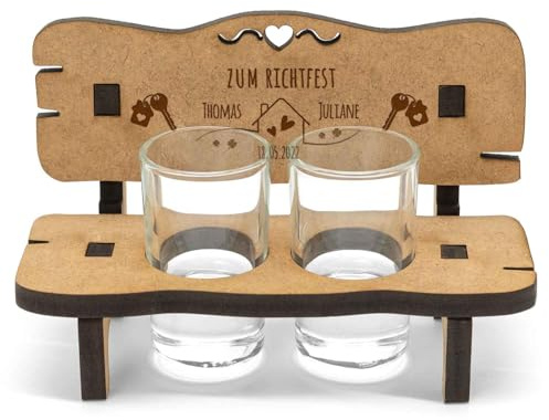 GRAVURZEILE Gravierte Schnapsbank - zum Richtfest - Gravur mit Namen & Datum - aus MDF Holz - incl. 2X Schnapsglas - Geschenk für Sie & Ihn zum Einzug Einweihung von Eigenheim Haus