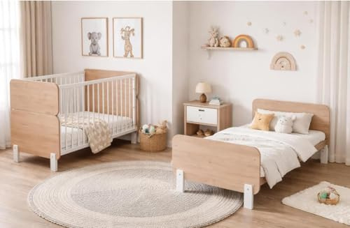 Baby Happy Bliss Babybett LYA 1245 x 645 x 870 mm – Kinderbett 120x60 cm (Innenmaß), 2in1 zum Juniorbett, 3-Fach höhenverstellbar, mit Schlupfsprossen, Weiß/Eiche Sonoma