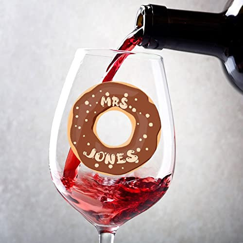Rimego Copas de vino de Navidad con nombre personalizado, copas de vino de 17 onzas, juego de 2 copas de vino personalizadas grabadas, idea de regalo para mujeres, amigos, hija, hermana, mamá