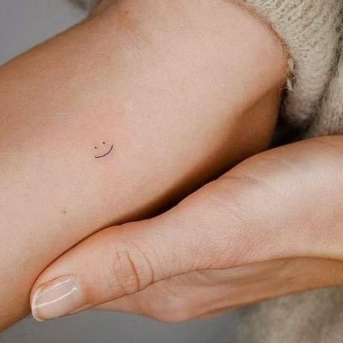 Inkster Tattoo Smiley | Temporäre Tattoos 2 Wochen | Hautfreundlich & EU-Kosmetikzertifiziert | hochwertige Temporäre Tattoos aus pflanzlichen Inhaltsstoffen | wasserfest