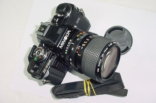 Vintage 35mm Film SLR Camera compatible with Minolta X-700 + 35-70mm F/3.5 MD MACRO Zoom Lens