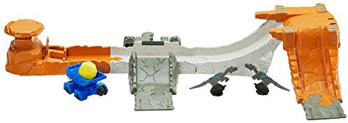 Dinotrux Spielset Fels Skatepark mit Fahrzeug