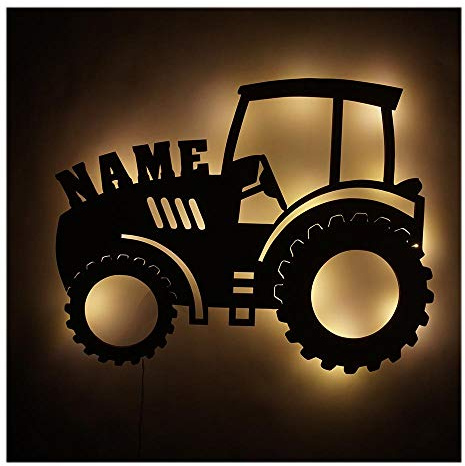 Namofactur personalisiertes Traktor-Nachtlicht aus Holz mit LED | Mit Wunschname, batteriebetrieben und in verschiedenen Farben wählbar – für kleine und große Traktorfans.