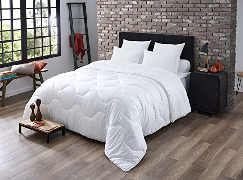 DODO - Couette Chaude Anti-Acariens Proneem 220 x 240 cm - Convient 2 Personnes - Tissu 50% Coton 50% Polyester - Garnissage 100% Polyester - Lavable en Machine à 40°C