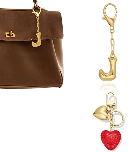 HolidayQbee Bag Charm Schlüsselanhänger Taschenanhänger mit Gold Buchstabe und Rotes Herz, Elegantes Taschen Charm, Accessoire für Tasche oder Schlüssel Geschenkidee für Damen