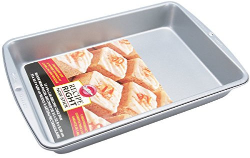 Wilton 2105-961 Recipe Right Rectangle Deep Cake Tin, 33cm x 22.9cm (13in x 9in)