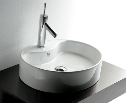 The Bath Collection - Österreich ovalen Aufsatzwaschtisch , Höhe 54,5 x45x13 , 5 cm. von PERFECTO