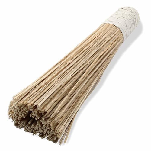 Kyuionty Natural Bamboo Wok Brush 12-Inch Length, Traditional Kitchen Pan Cleaning Whisk Cleaning Brush Bamboo Scrubber (Flat Brush)