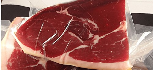 Jamón Reserva Duroc deshuesado de 9-10 kg. hecho a tacos.