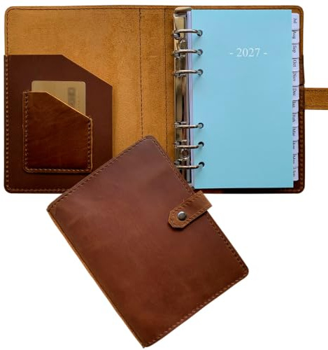 Wochenplaner 2023 - A6 Echtleder Binder Planer für Damen und Herren, Innentaschen und Stifthalter, Persönliche Größe