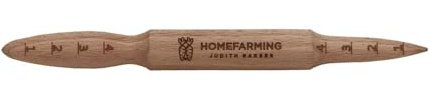 Homefarming Judith Rakers Pikierstab - der kleine, plastikfreie Homefarming Pikierstab aus echtem Kiefernholz erleichtert dir die Aussaat und das Umsetzen empfindlicher Jungpflanzen.
