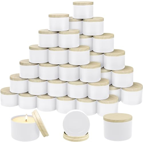 Kaxtde Juego de 48 botes de velas blancas con tapa de madera, 120 ml, pequeños recipientes de metal, para velas redondas, para manualidades, especias, joyas, polvo, dulces, ungüentos