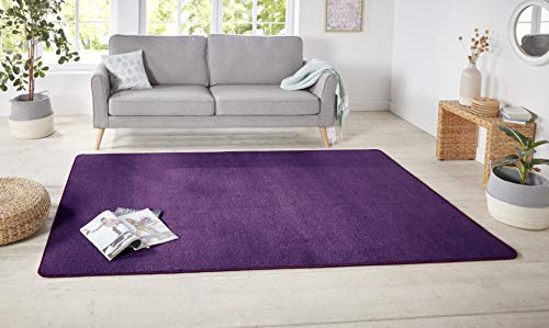 Hanse Home Nasty Teppich – Wohnzimmerteppich Flauschiger Kurzflor Einfarbig Unifarben für Esszimmer, Wohnzimmer, Kinderzimmer, Flur, Schlafzimmer, Küche – Uni Violett, 140x200cm