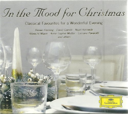 Luciano Pavarotti - In the Mood for Christmas - Classical Favourites for a Wonderful Evening