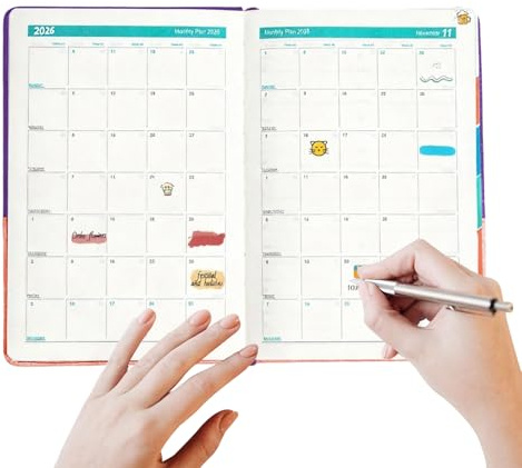 2026-planerare | läderomslag A5 akademisk dagbok 365-dagars | månadsplanerare 2026 jan-dec kalender, för skola högskola klassrum kontor arbete student lärare familj män kvinnor