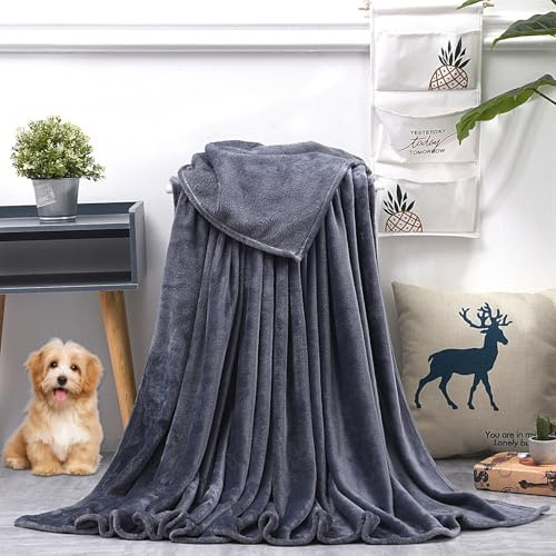 Couverture Lestée, Couverture Polaire Epaisse 200 x 400 cm Flanelle Doux et Chaud, Lavable et Parfaite Plaid Fourrure Douillette et Confortable Le Lit, Le Canapé, Le Sofa, Lit et Salon, Gris Foncé