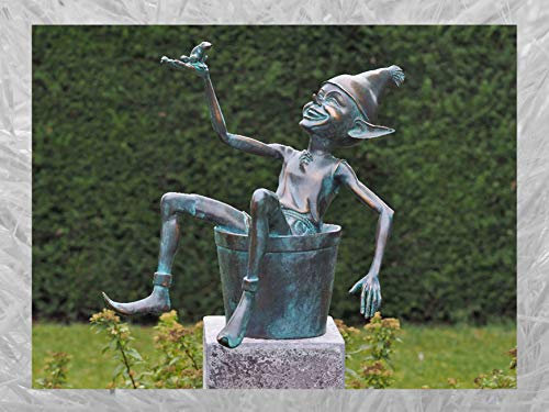 IDYL Bronze-Skulptur Elf mit Eimer | 49x15x17 cm | Klassische Bronze-Skulptur handgefertigt | Gartenskulptur oder Teich-Dekoration | Hochwertiges Kunsthandwerk | Wetterfest