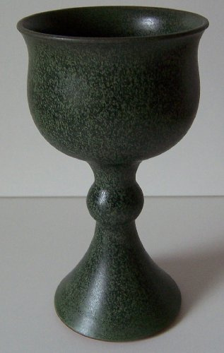 Töpferei Annett Fischer Weinkelch handgetöpfert H= 17cm (grün)