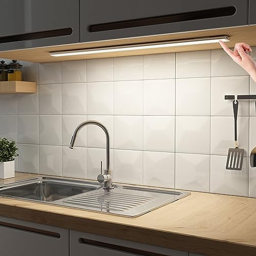 SOAIY 58cm Luce sottopensile cucina ricaricabile Lampada sottopensile Barra led cucina Luminosità regolabili batteria 4500 mAh tramite tocco magnetica a 3 Colori per Cucina,Bagno,Armadio,Specchio