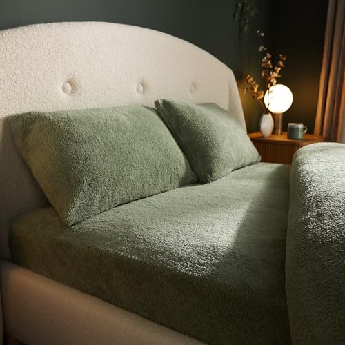 Silentnight Teddy Fleece Bedding - Teddy Bear Fleece Bottom Sheet Duvet Set Warm Cosy Fluffy Winter (Sage, Double, Fitted Sheet)