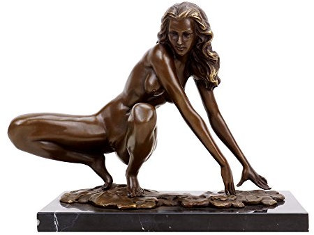 Kunst & Ambiente - Erotik Skulptur - Hockende Amazone - Aktbronze - signiert Césaro - Erotik Akt - Sexy Bronzefigur - Sexy Figuren Kaufen